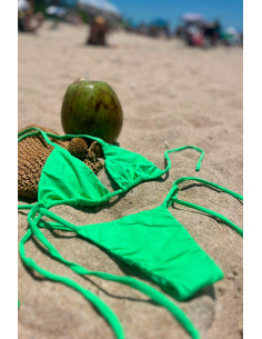 Biquini top cortininha e calcinha lacinho verde
